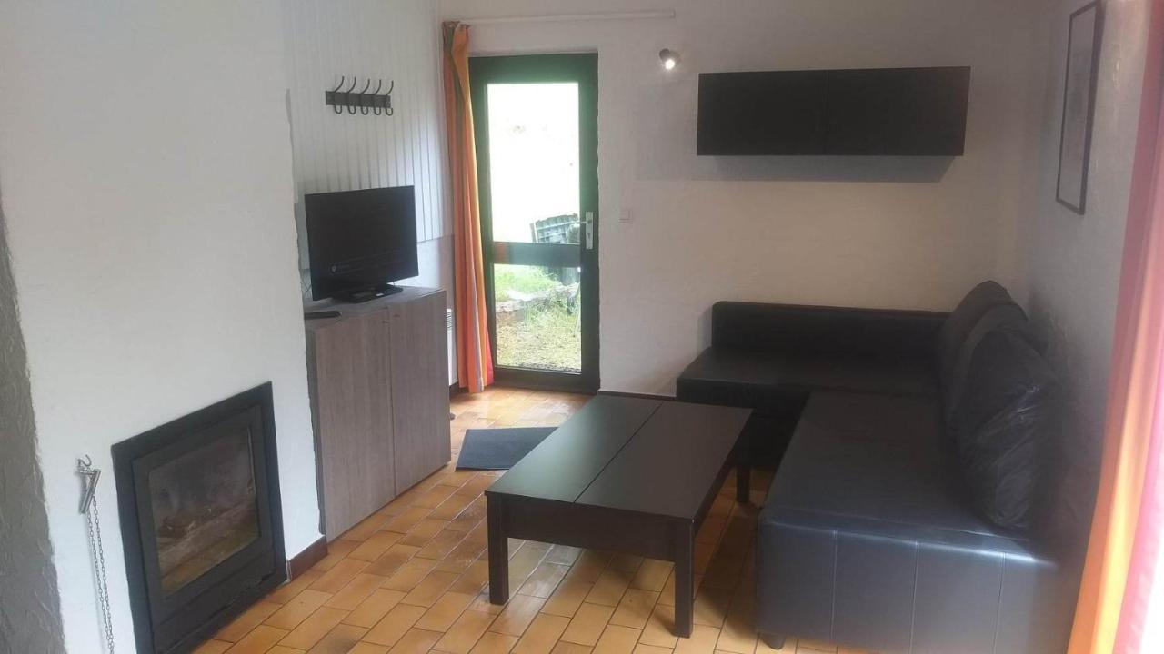 Bungalows Du Lac De Rabais Virton Kültér fotó