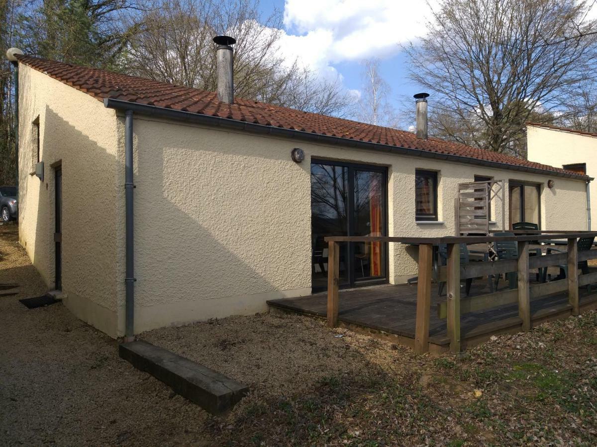 Bungalows Du Lac De Rabais Virton Kültér fotó
